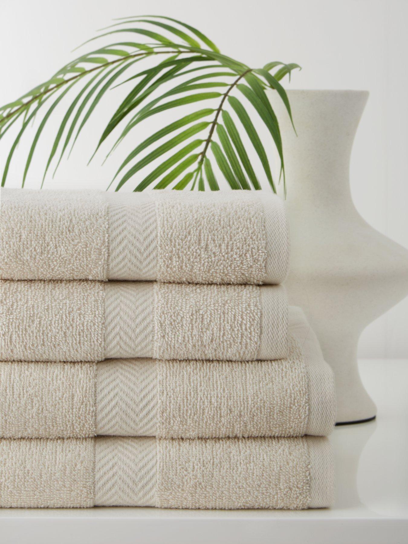The Very Collection Quick Dry 450 gsm Four-Piece Towel Bale