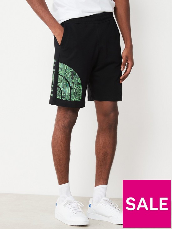 front image of the-north-face-mens-graphic-logo-shorts-black