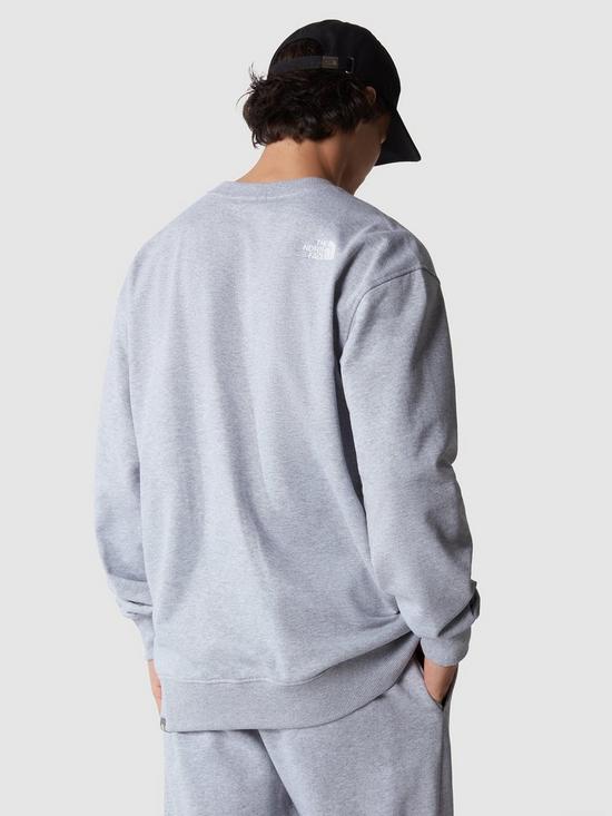 stillFront image of the-north-face-mens-essential-crew-grey