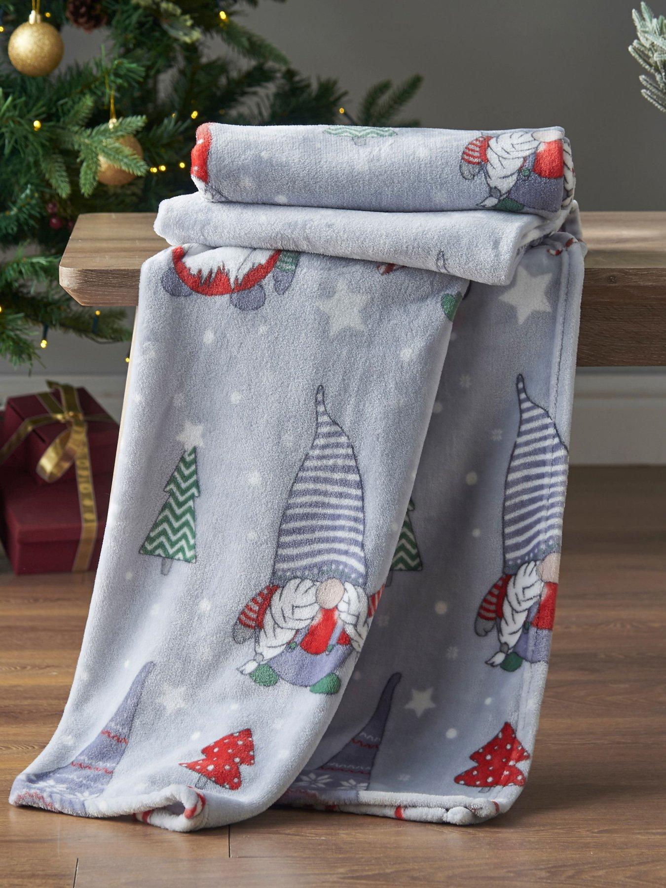 Catherine Lansfield Christmas Gnomes Throw - Grey