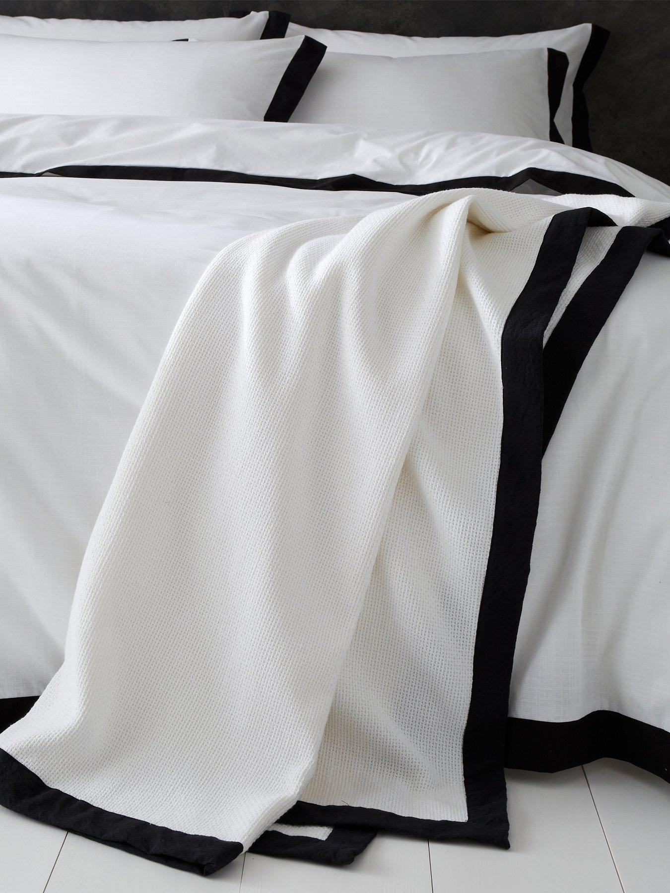 Throws & Bedspreads Style Sisters Bedspread & Blankets Home