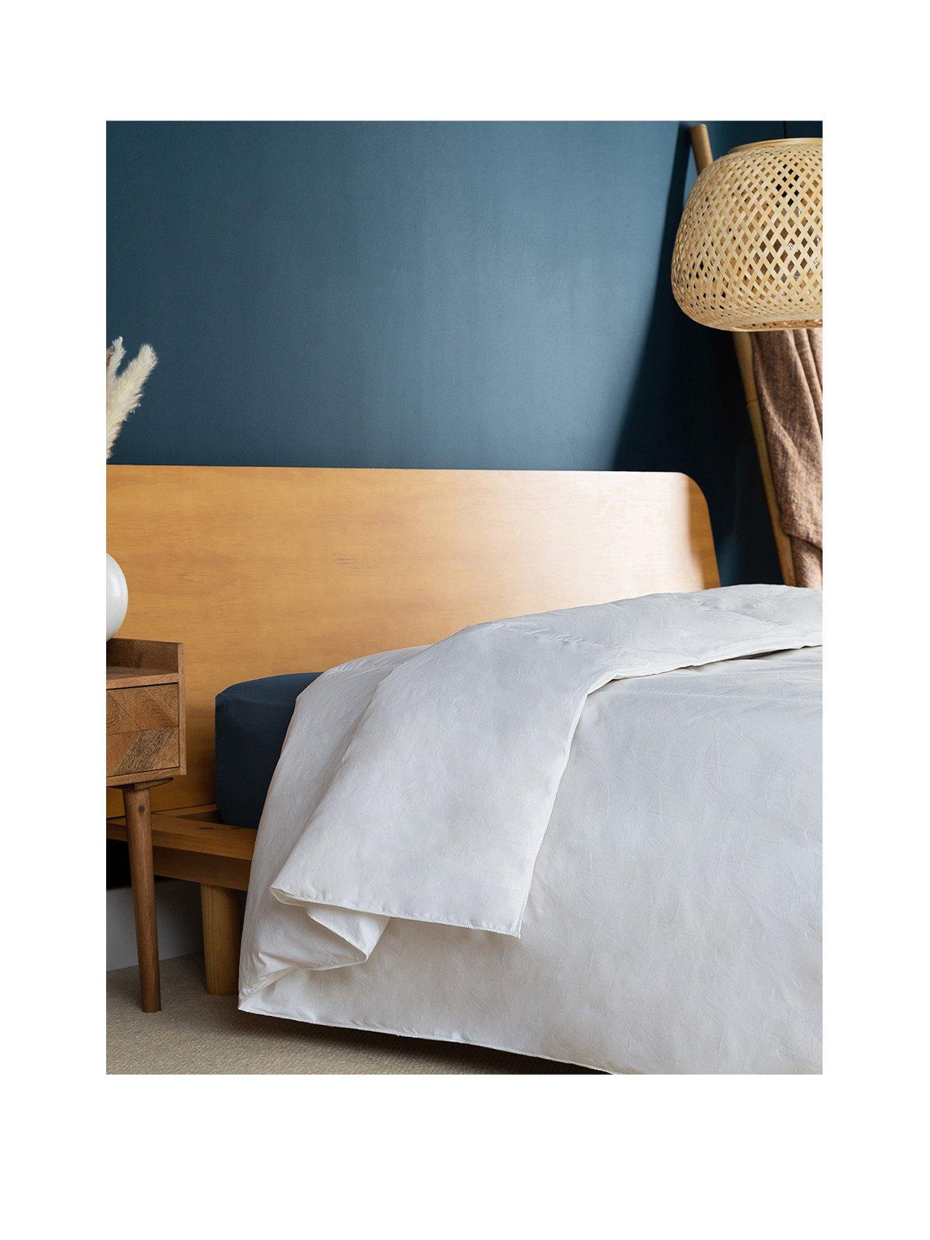 Image 2 of 7 of Slumberdown Wonderfully Wool Duvet - Heavyweight - White