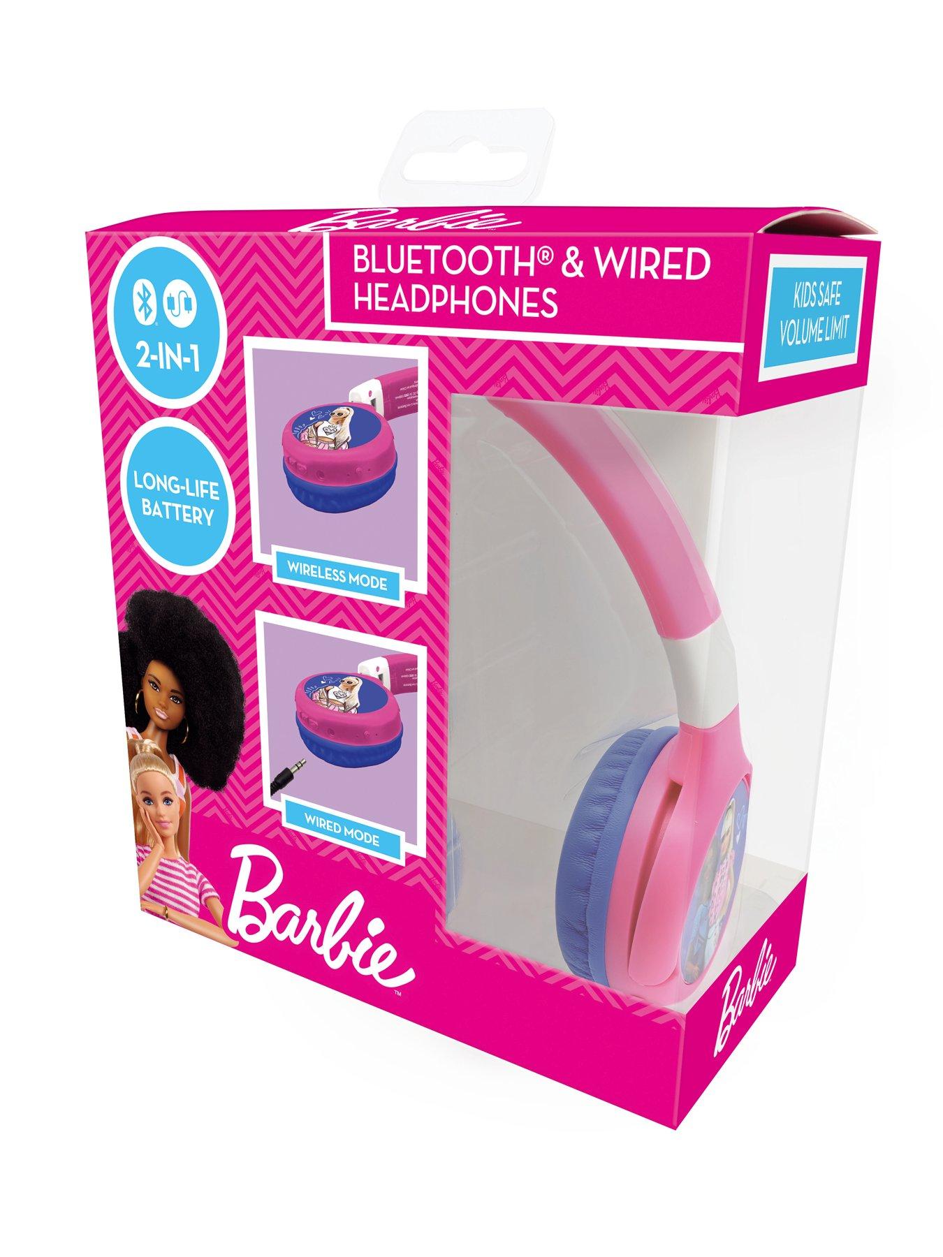 Barbie with online headphones