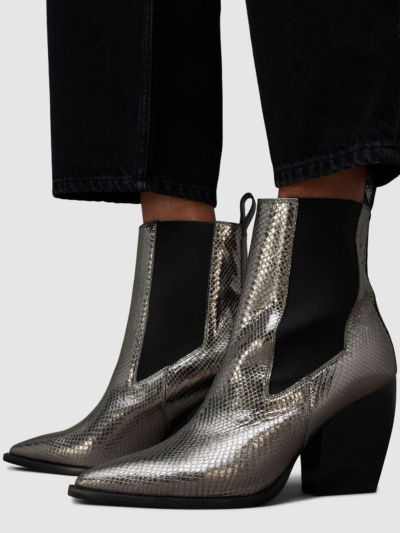 Snakeskin hot sale effect boots