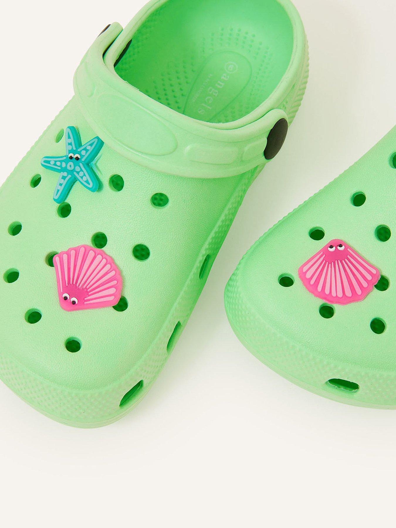 Girls Shell Charm Clogs Green
