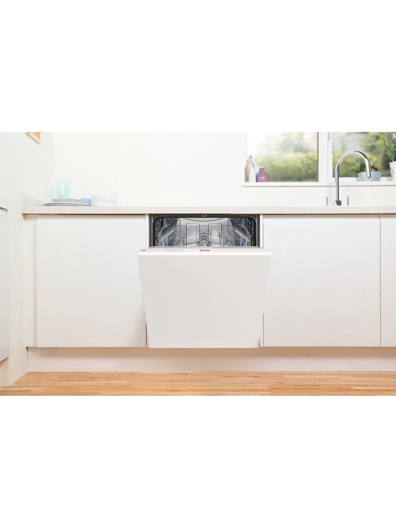 Image 3 of 6 of Indesit D2IHL326UK Fullsize 14-Place Setting Integrated Dishwasher
