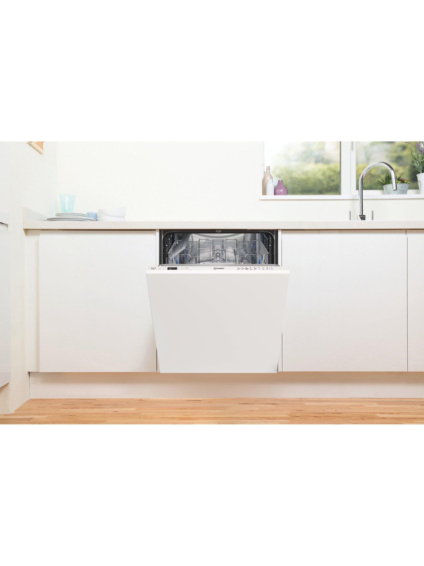 Image 3 of 6 of Indesit D2IHD526UK Fullsize 14 Place Setting Integrated Dishwasher