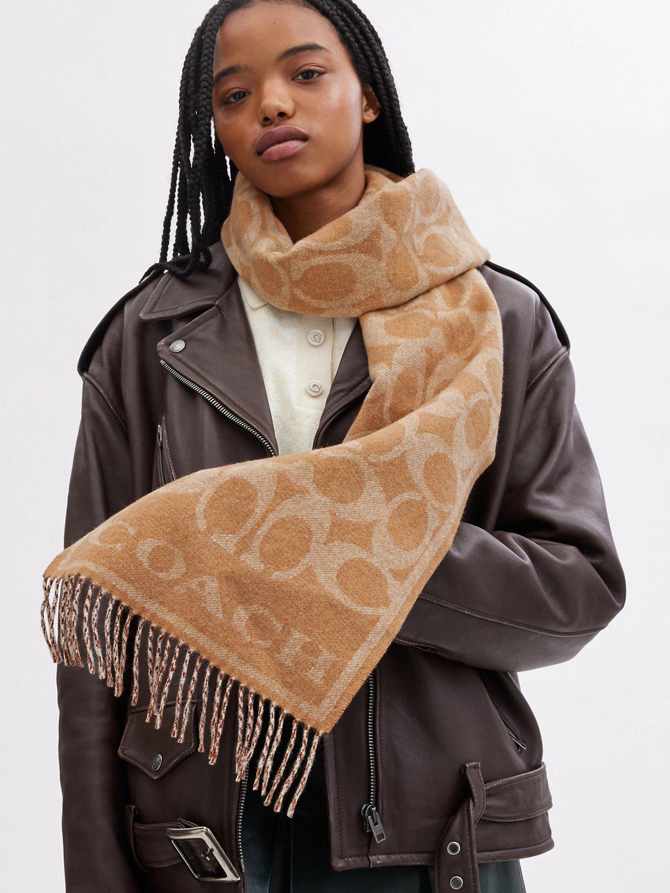 COACH Signature C Reversible Cashmere Muffler Camel very