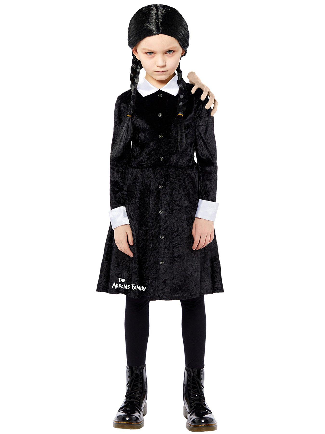 Little girl 2025 wednesday addams costume