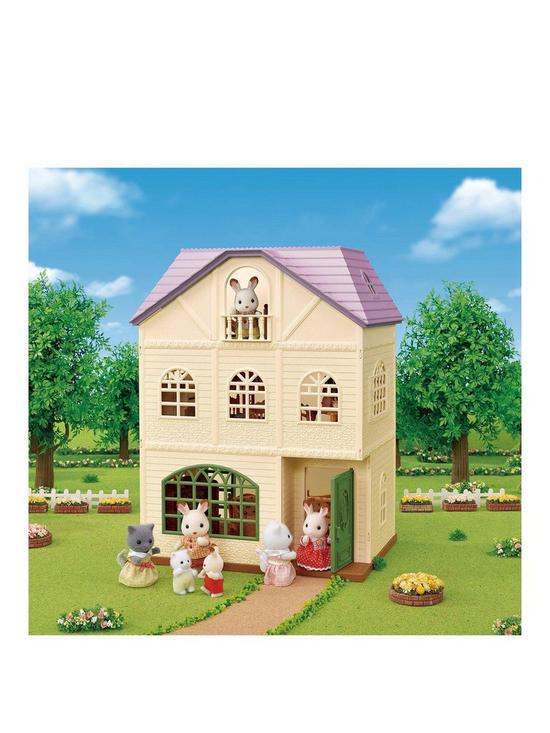 front image of sylvanian-families-wisteria-terrace-gift-set