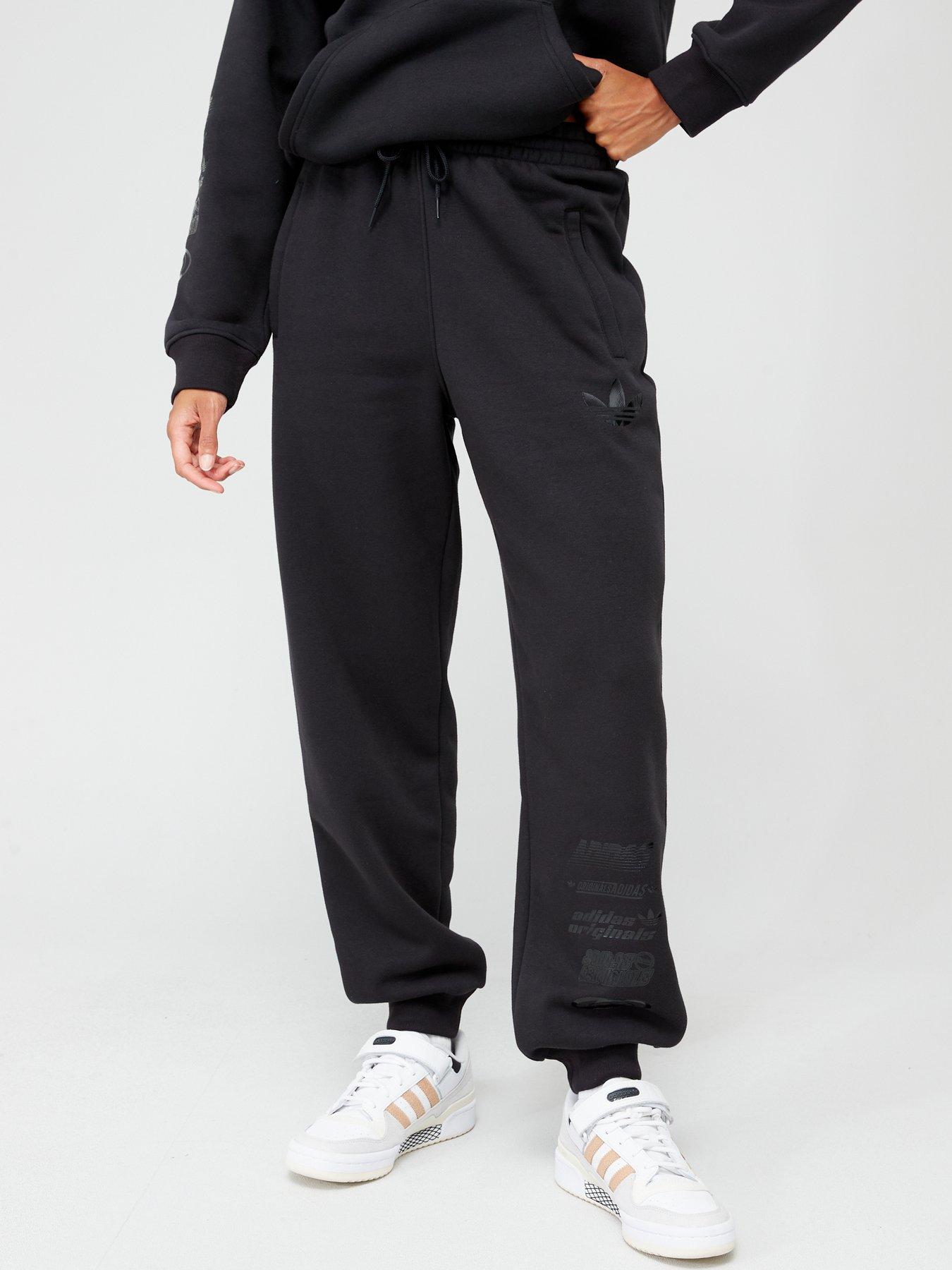 Adidas originals logo store sweatpants