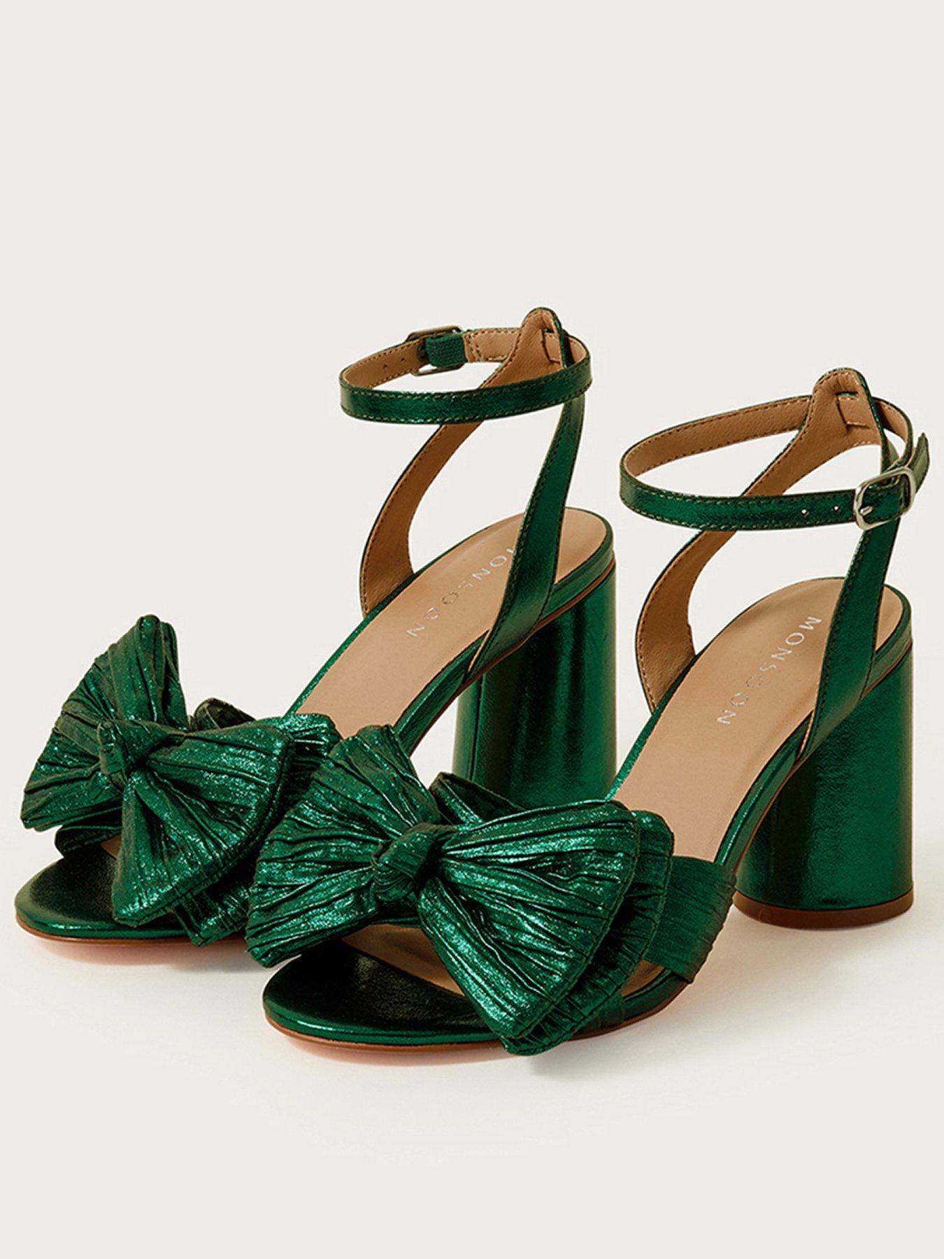 Green hot sale bow sandals