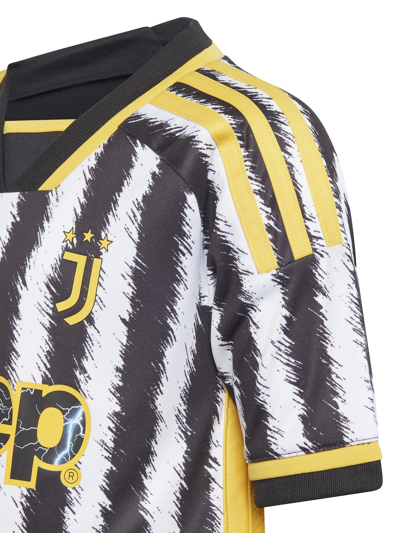 Juventus mini hot sale kit