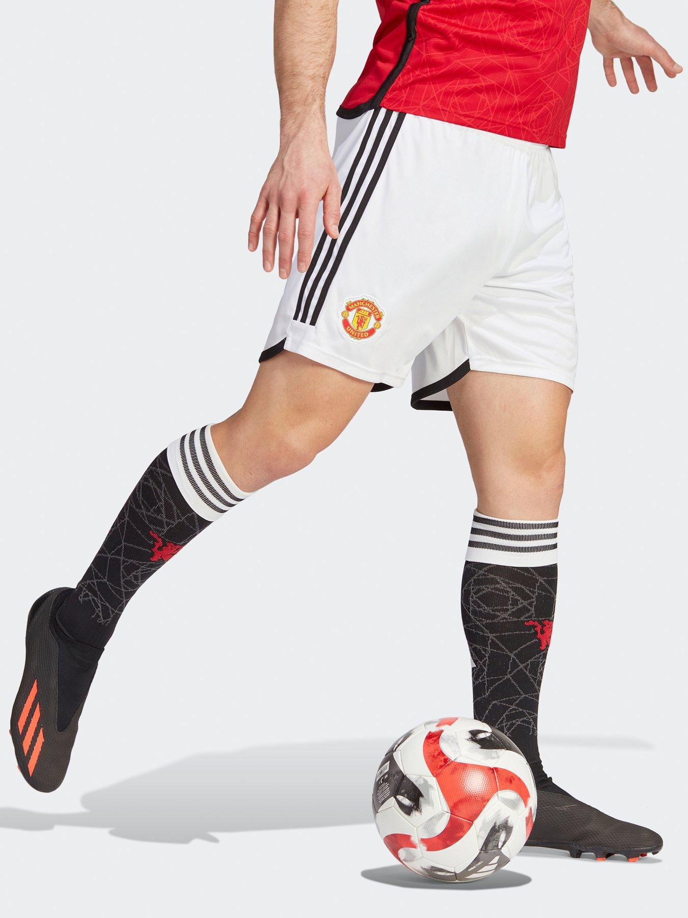 Image 2 of 5 of adidas Manchester United&nbsp;23/24 Home Stadium Shorts - White