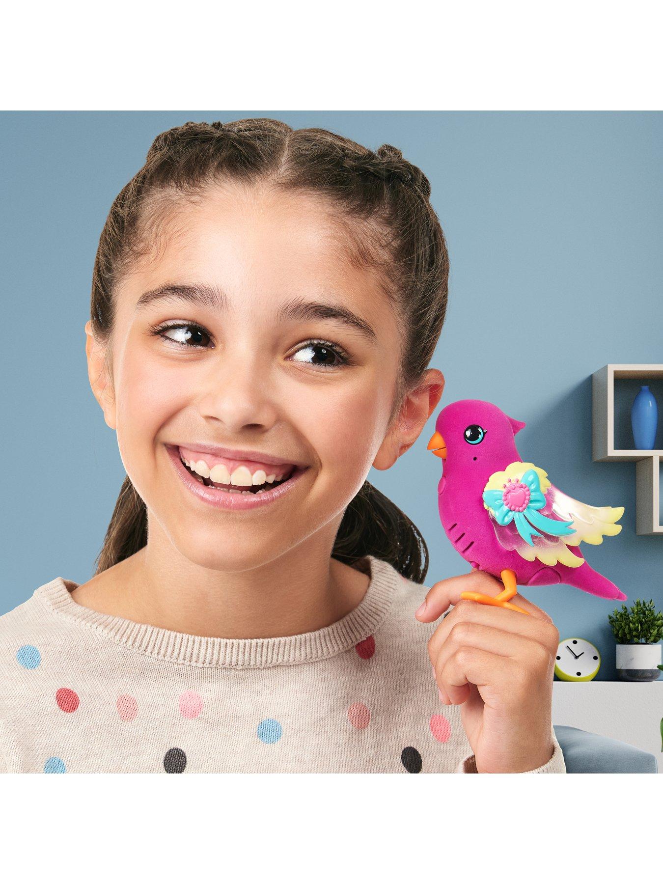 Little live outlet pets bird