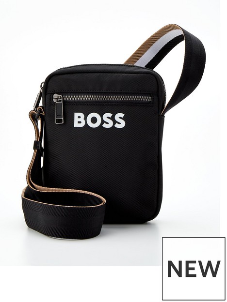boss-catch_30_ns_zip-crossbody-bag