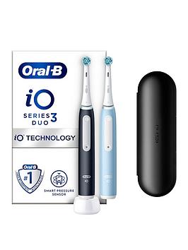 Oral-B Io3 Matt Black  Ice Blue (Duo Pack + Travel Case)