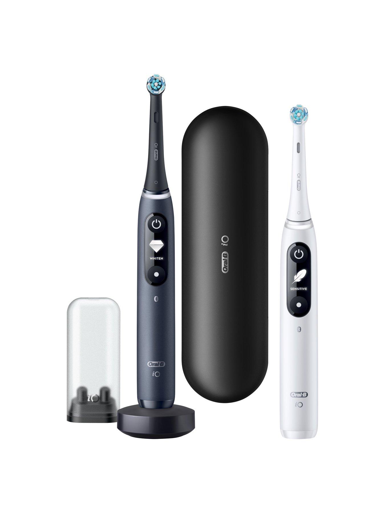 Oral-B iO7 White Alabaster & Black Lava (Duo Pack)