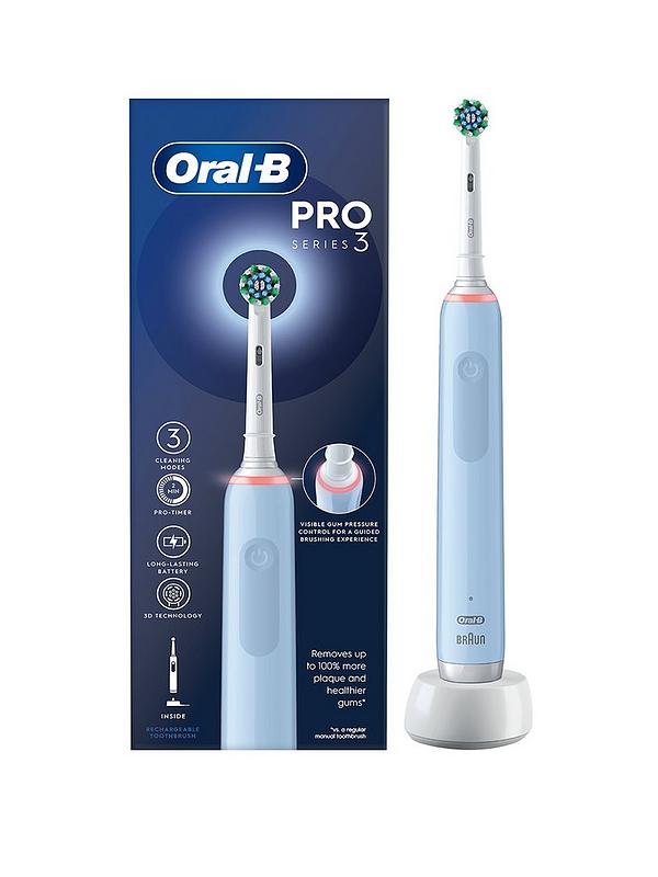 Image 1 of 2 of Oral-B Pro 3 Cross Action Blue