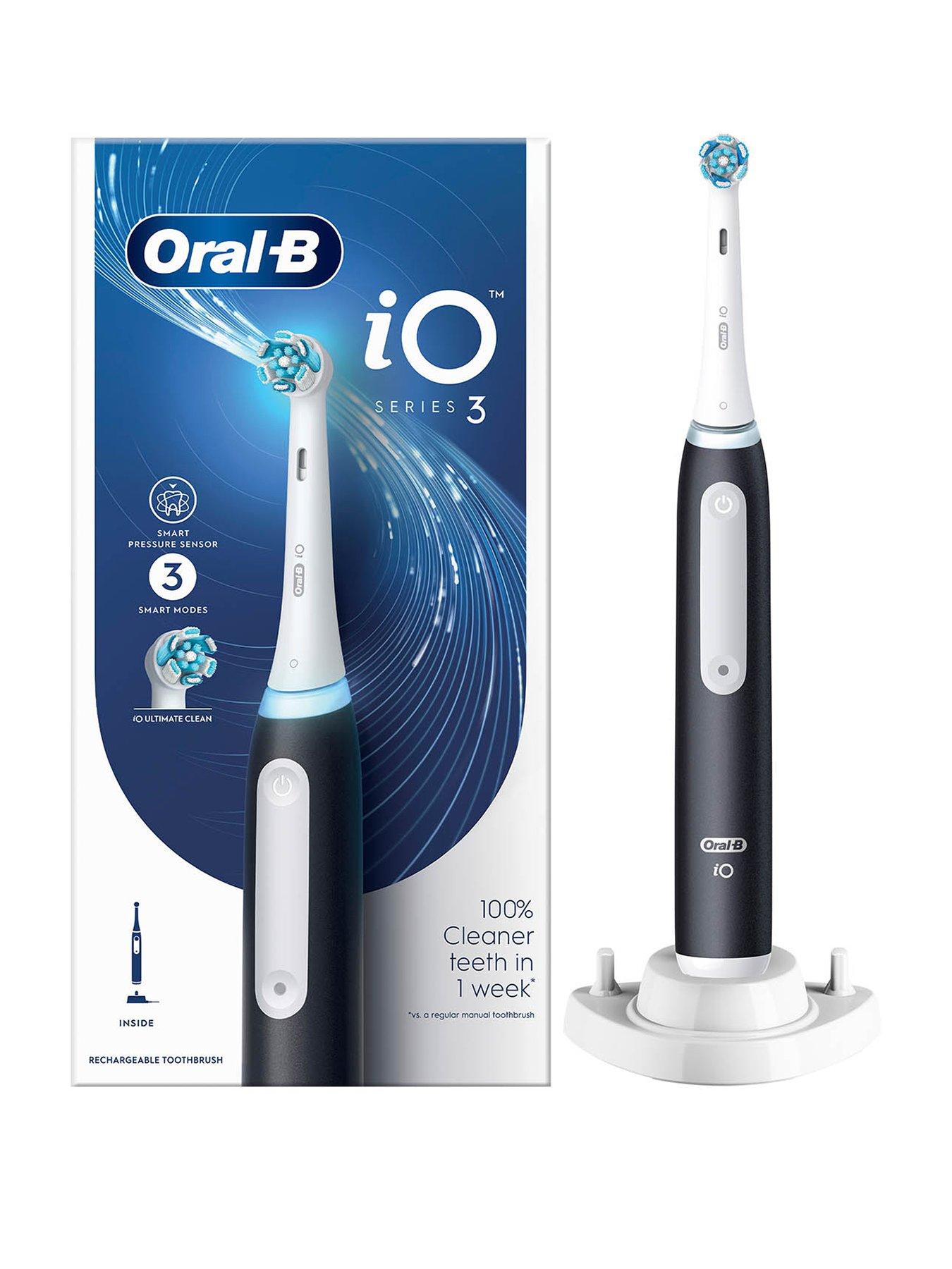Oral-B iO3 Matt Black Electric Toothbrush