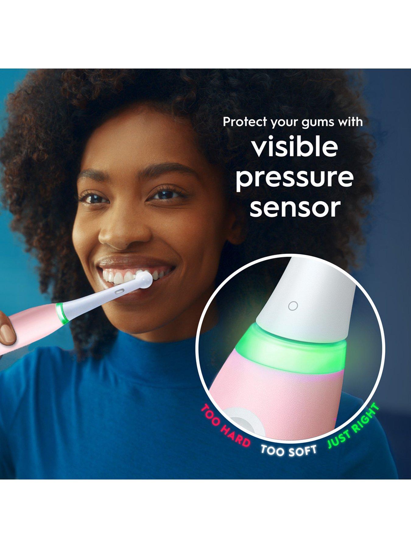 Image 4 of 7 of Oral-B iO3 Blush Pink Electric Toothbrush