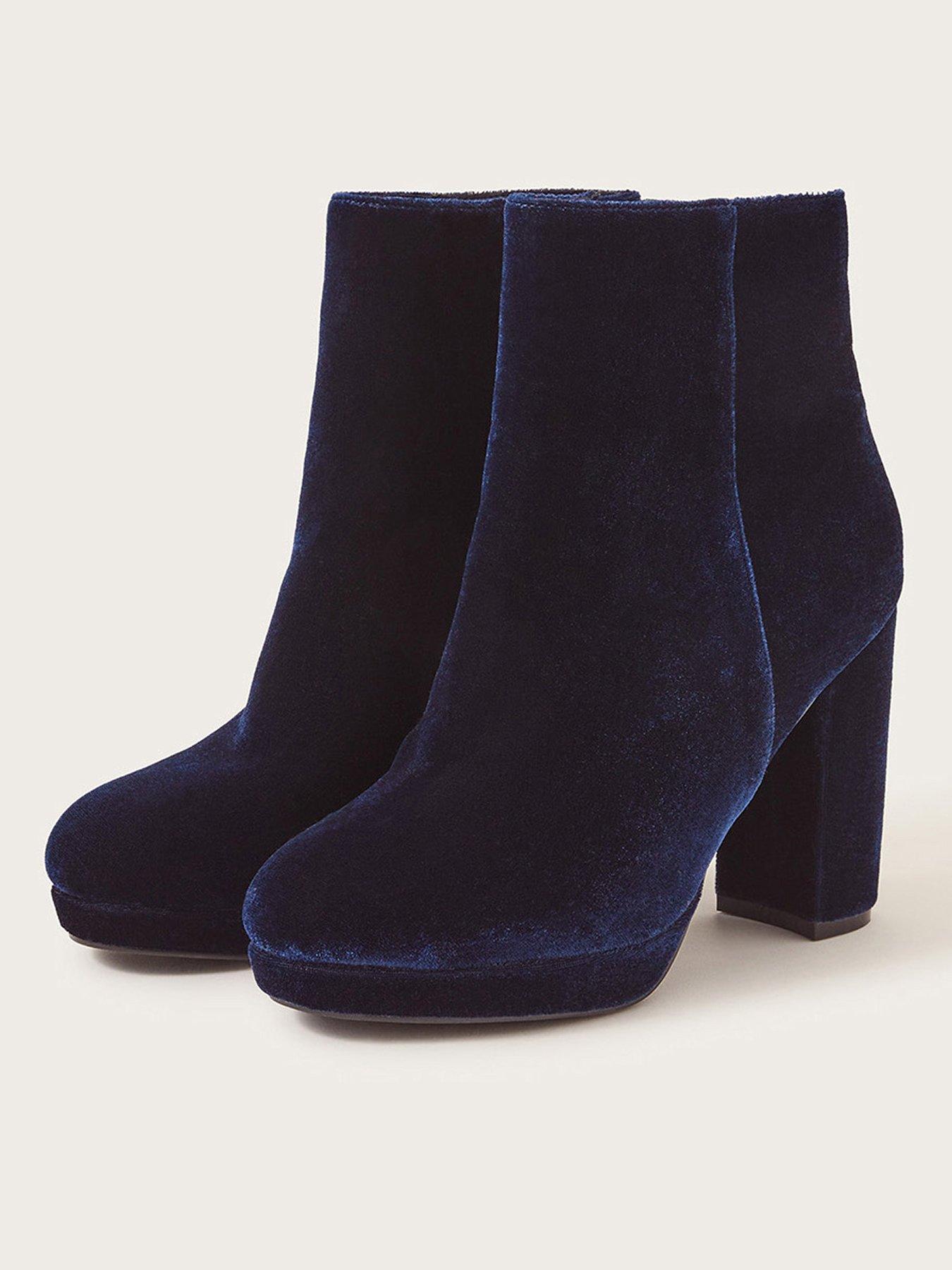 Navy hot sale velvet boots