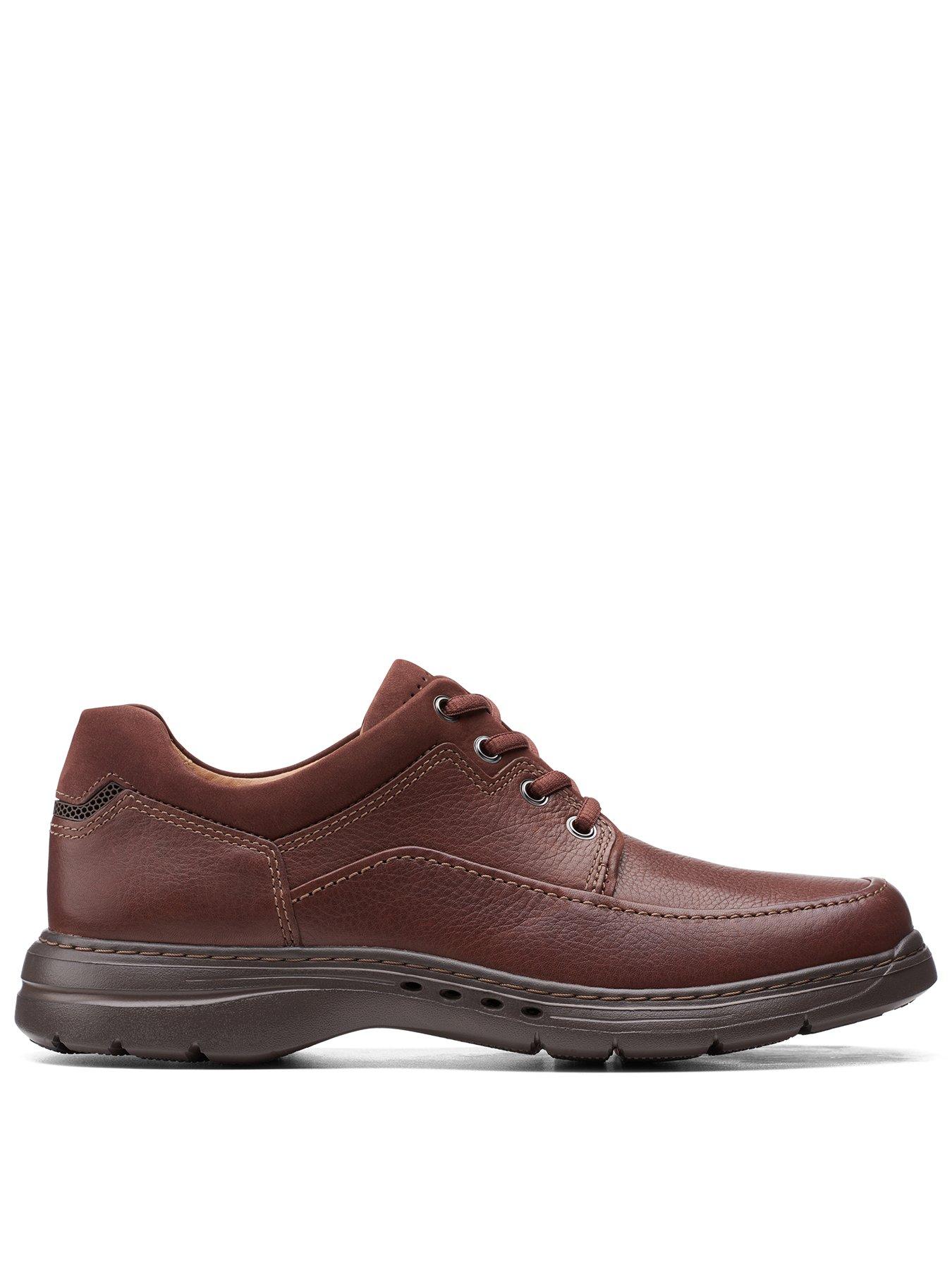 Clarks brown 2024 shoe laces