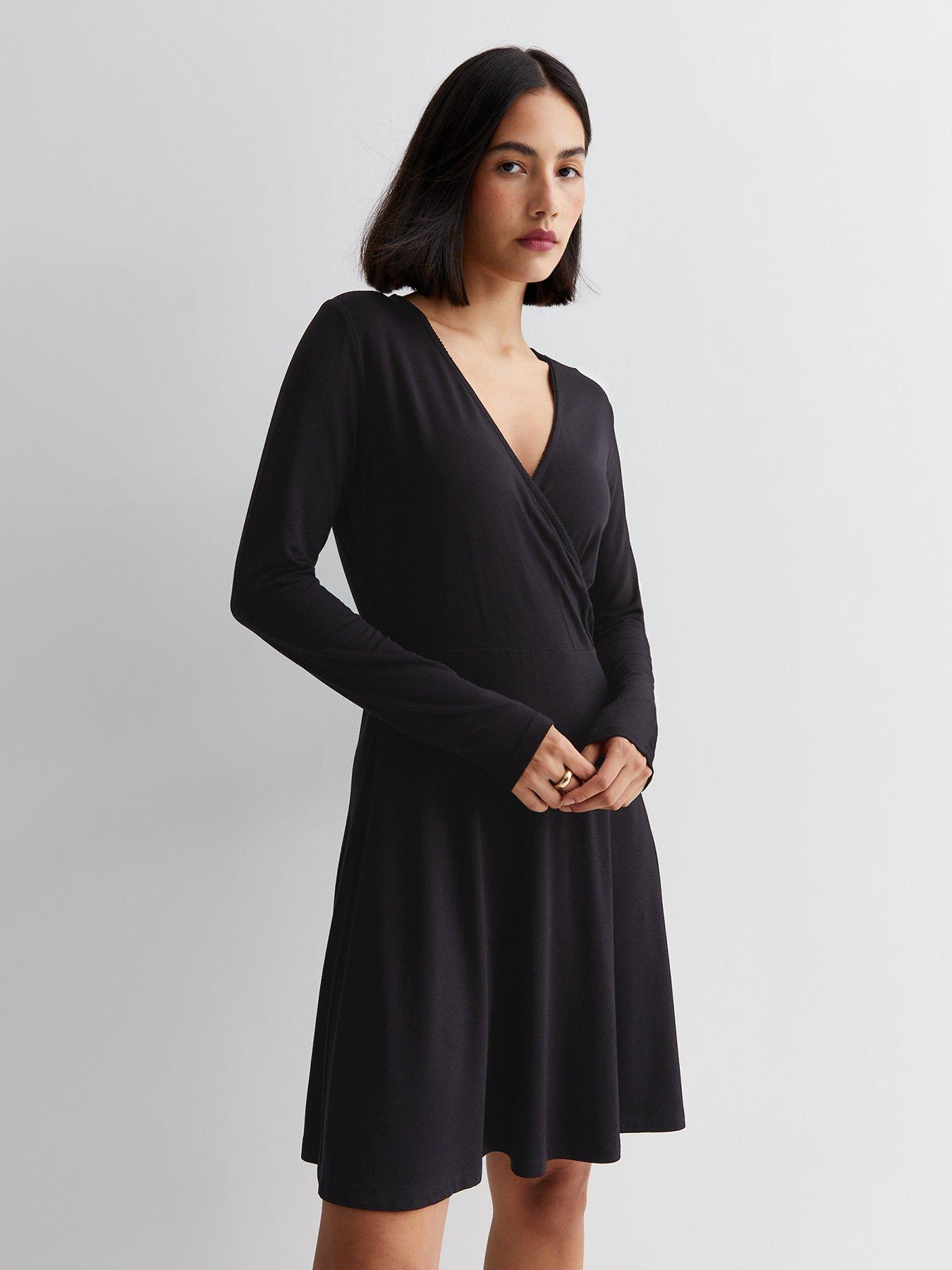 Long black cheap jersey dress