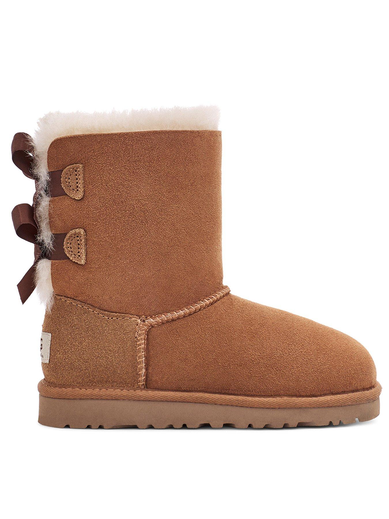 Uggs with bow hot sale on front