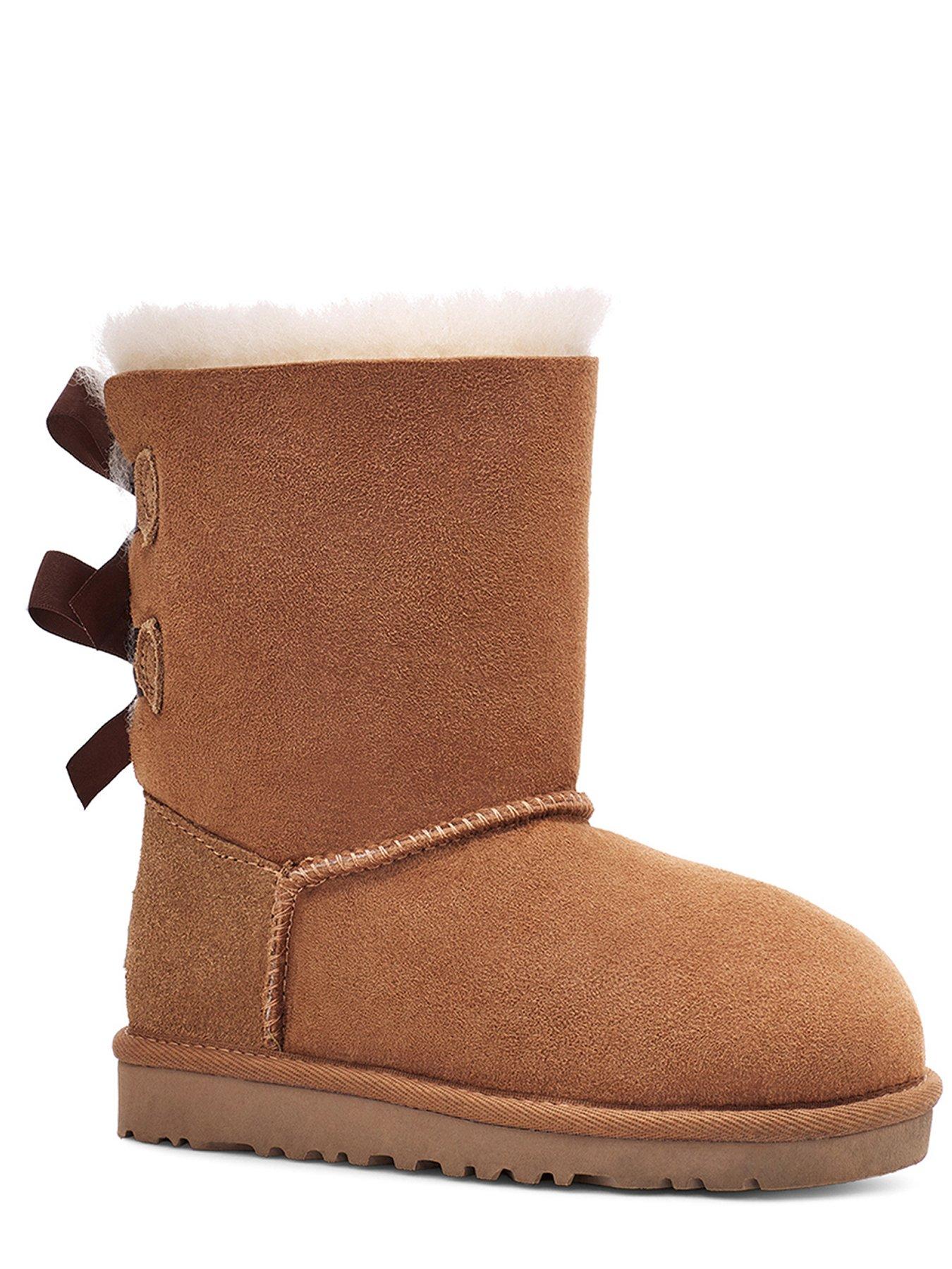 Ugg Women's Mini Bailey Bow II  Sound Feet Shoes: Your Favorite Shoe Store