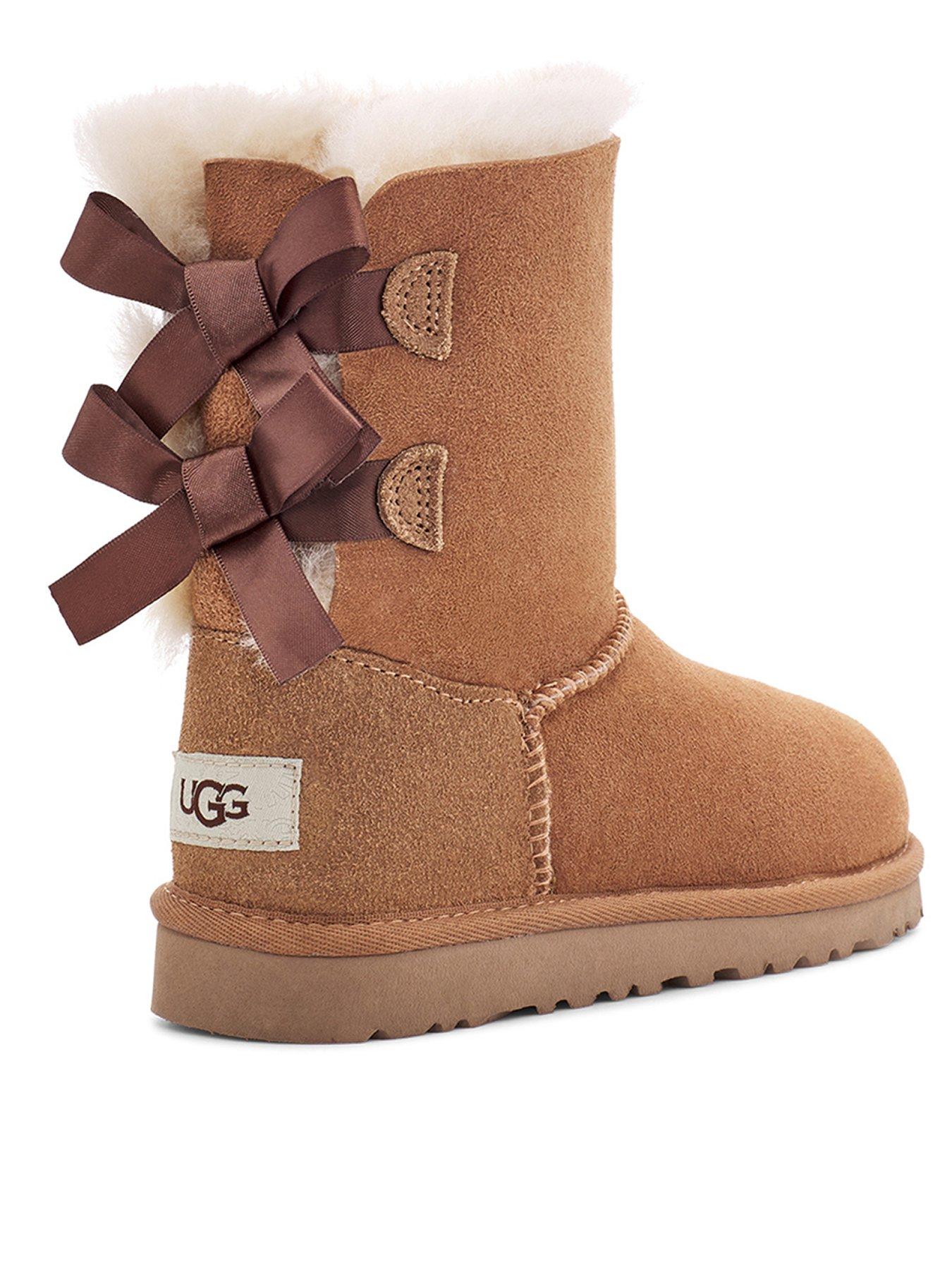 Ugg bailey bow clearance chocolate