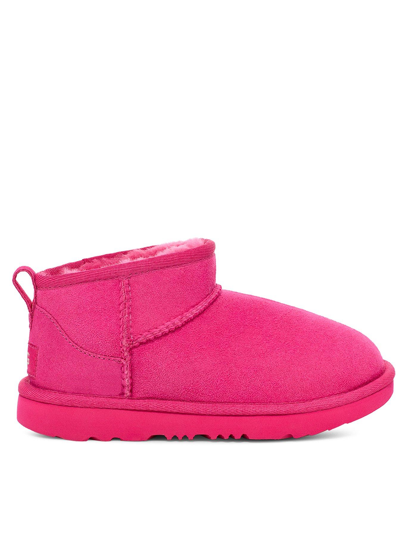 Little girl outlet pink uggs