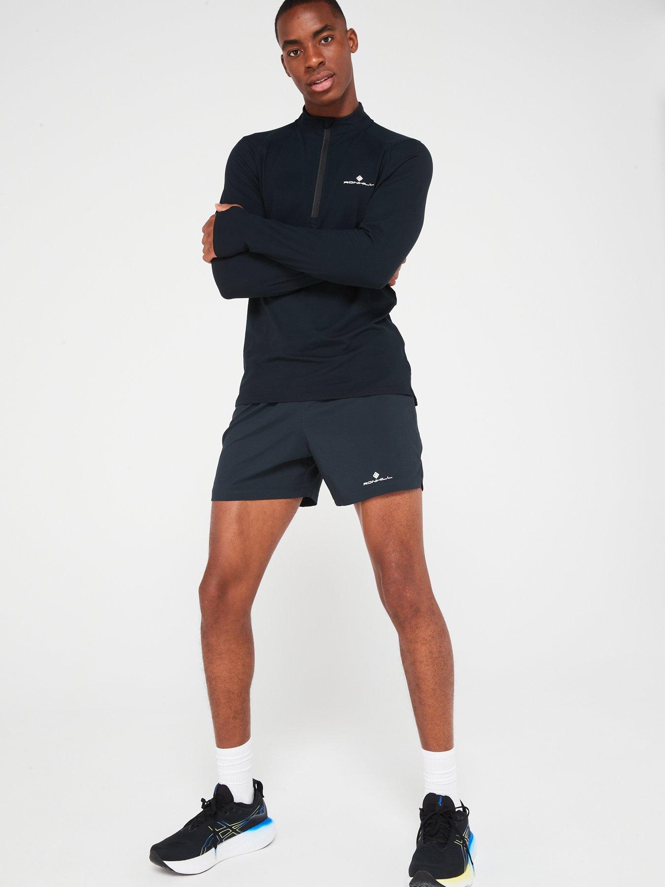 Image 3 of 6 of Ronhill Men's Core Running Thermal 1/2 Zip Top &nbsp; - Black