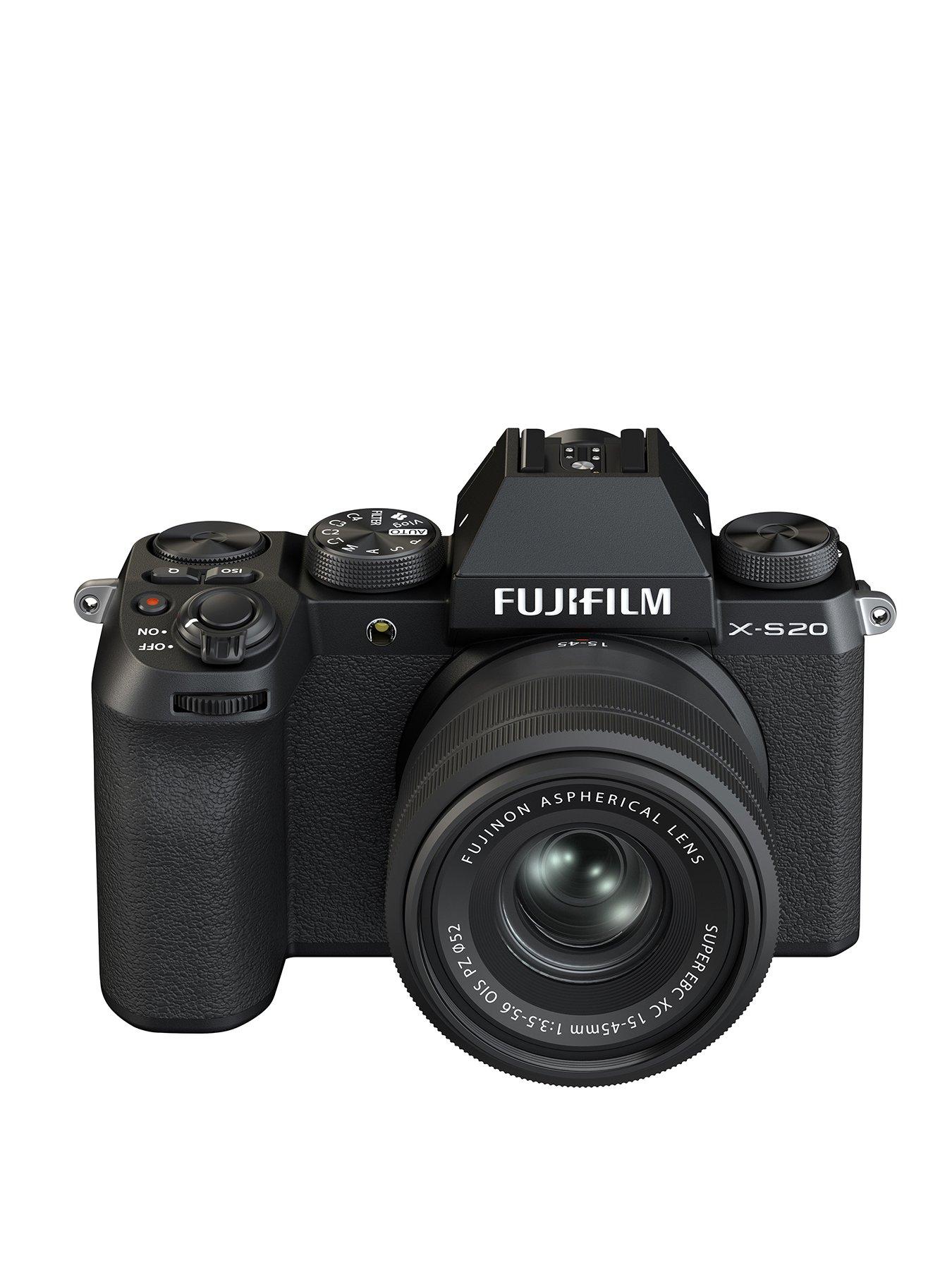 FUJIFILM X-T30 Mark II Mirrorless Digital Camera Body (Silver) Bundle, Includes: SanDisk 64GB Extreme PRO SDXC Memory Card, Spare Fujifilm NP-W126S Battery, AC/DC Charger And More (7 Items