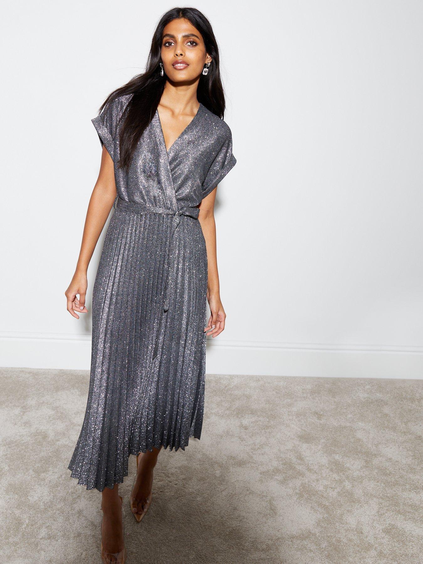 New Look Silver Glitter Pleated Midaxi Dress | very.co.uk