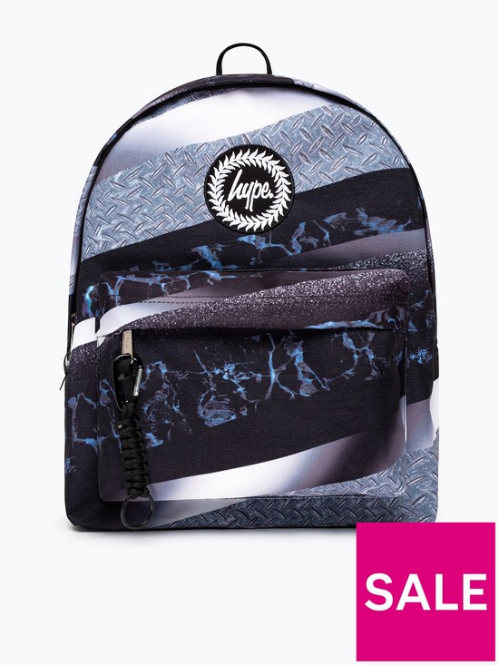 front image of hype-mono-gradient-texture-backpack