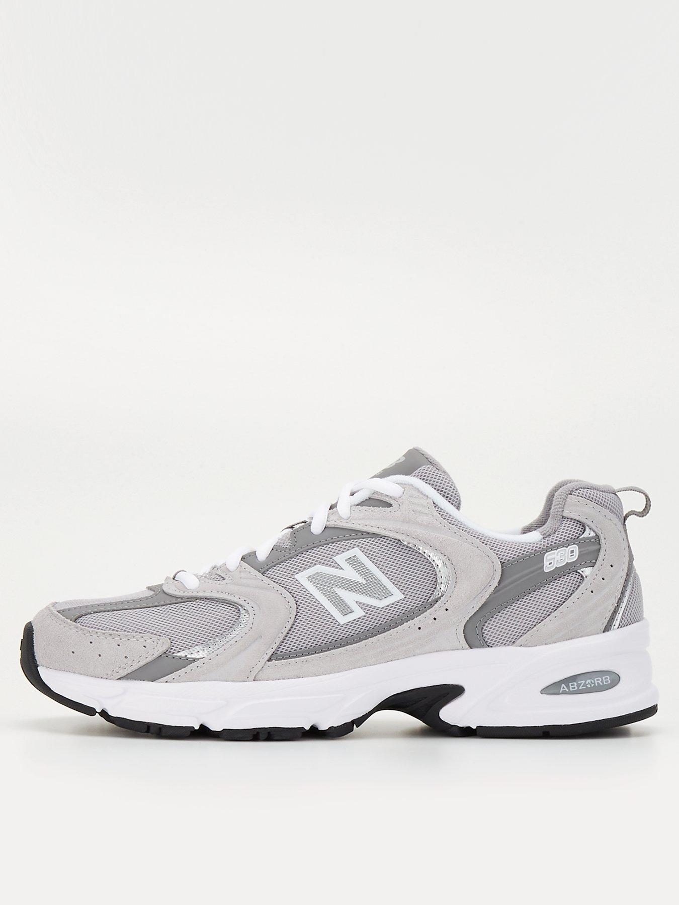 New balance 811 outlet mid-cut trainer