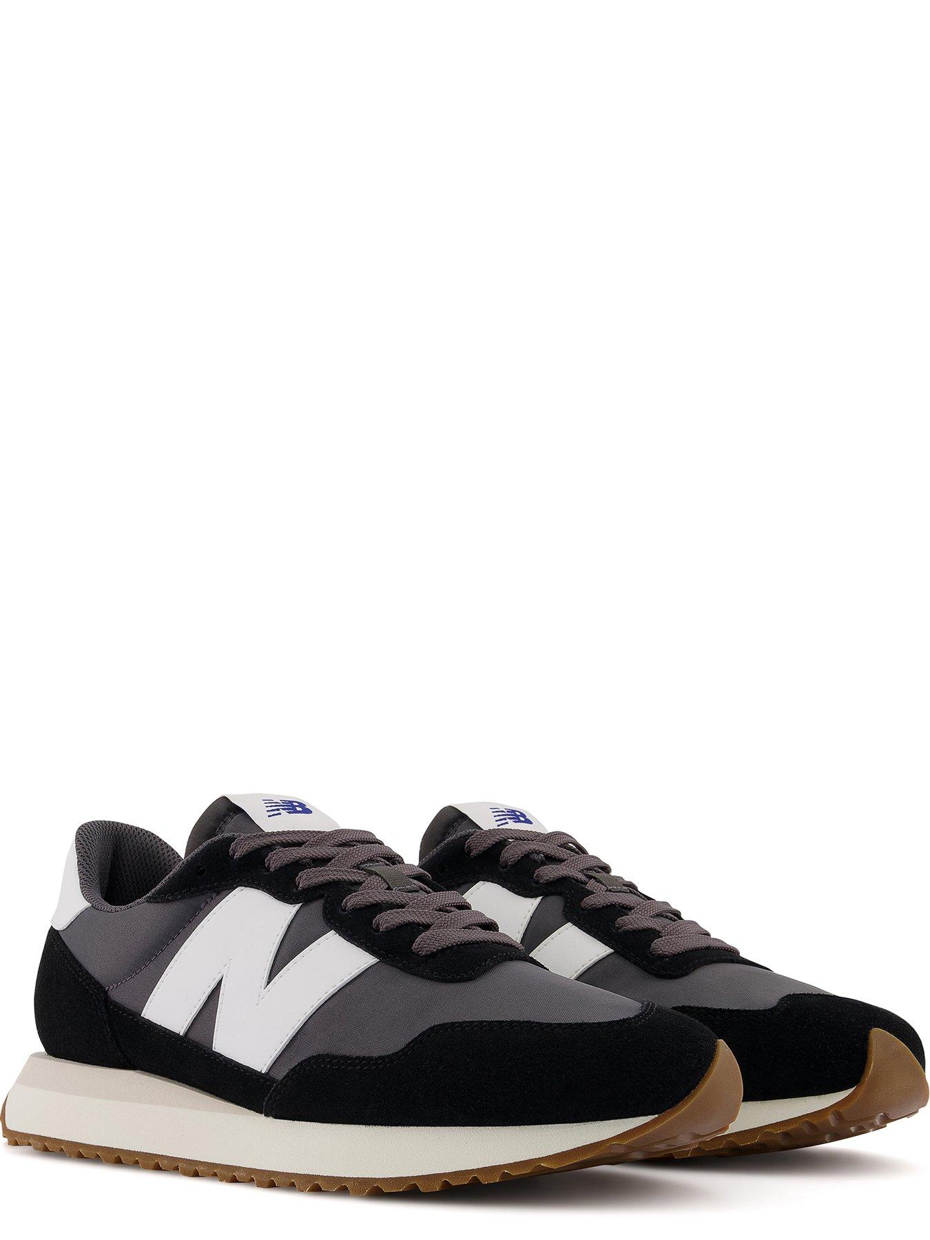 New balance deals mens trainers