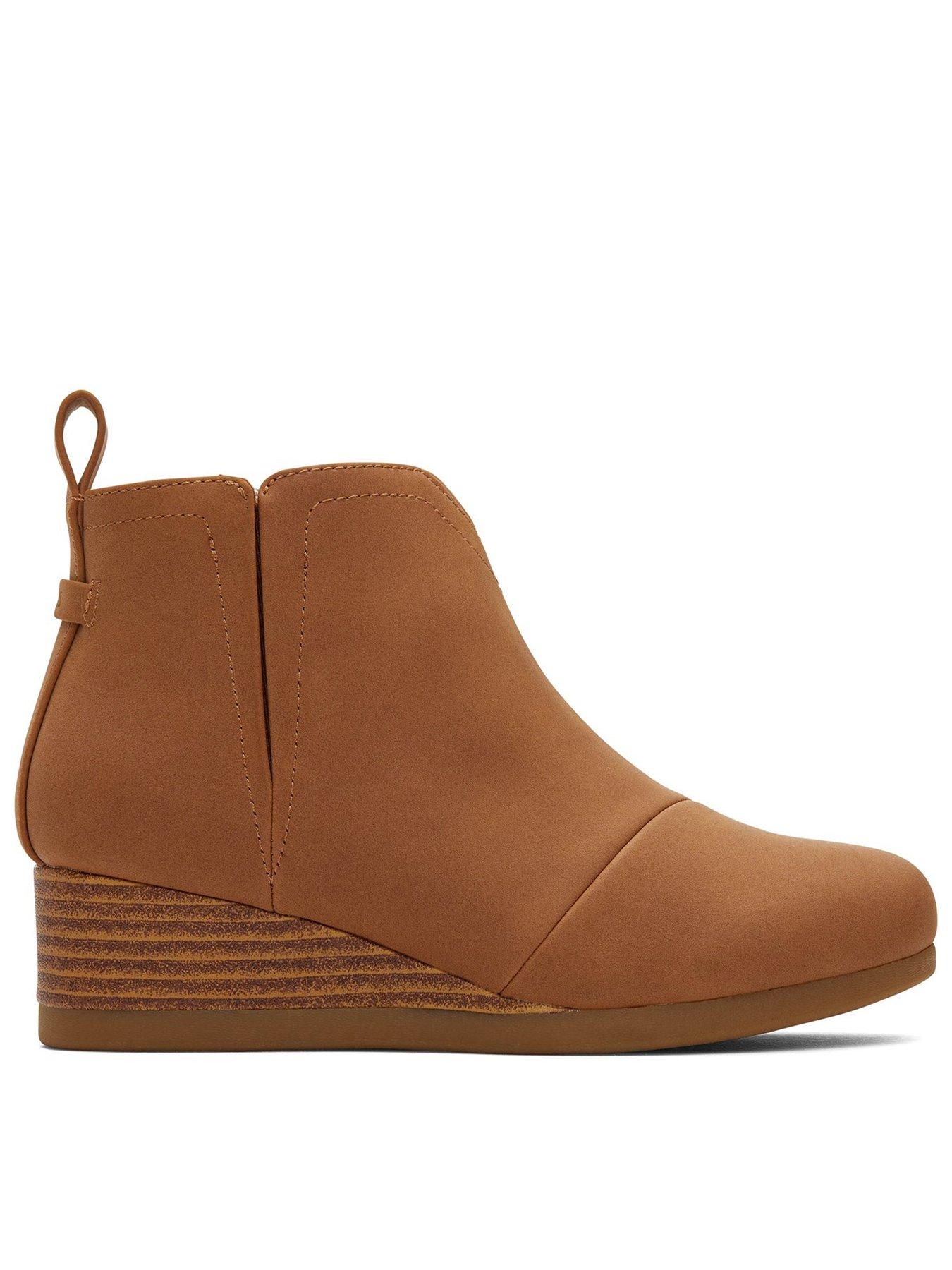 Toms deals boots uk