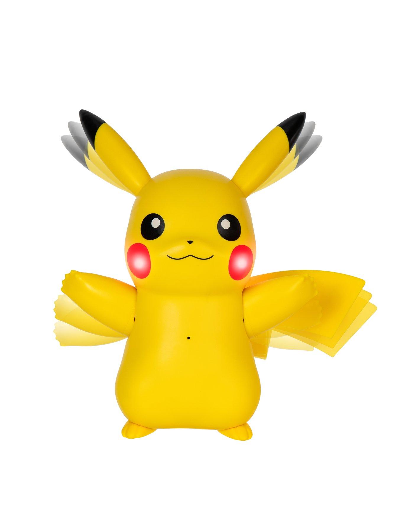 Pokémon Tain And Play Deluxe Pikachu - 4.5-Inch Pikachu