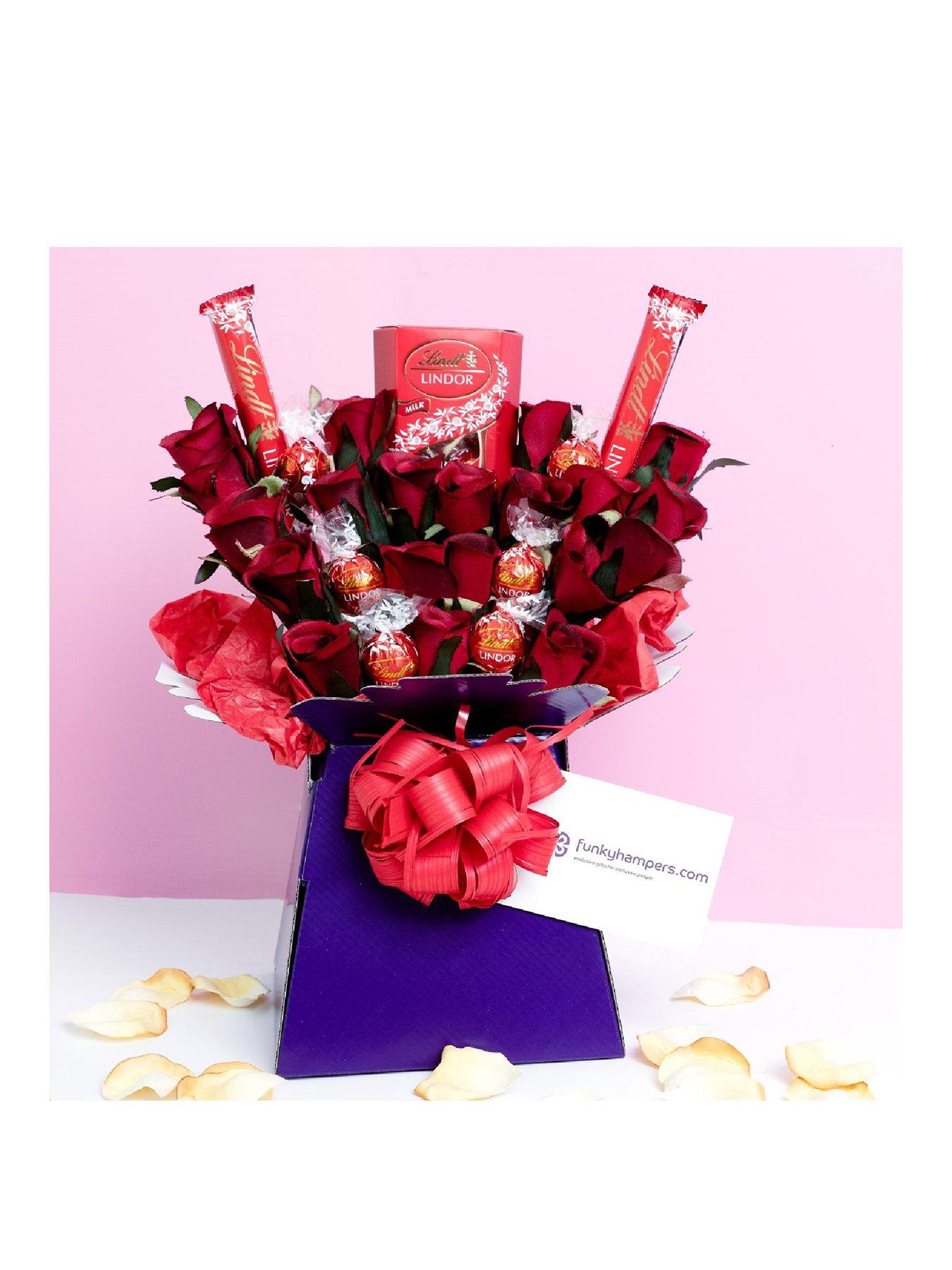 Product photograph of Lindt Lindor Chocolate Bouquet from very.co.uk