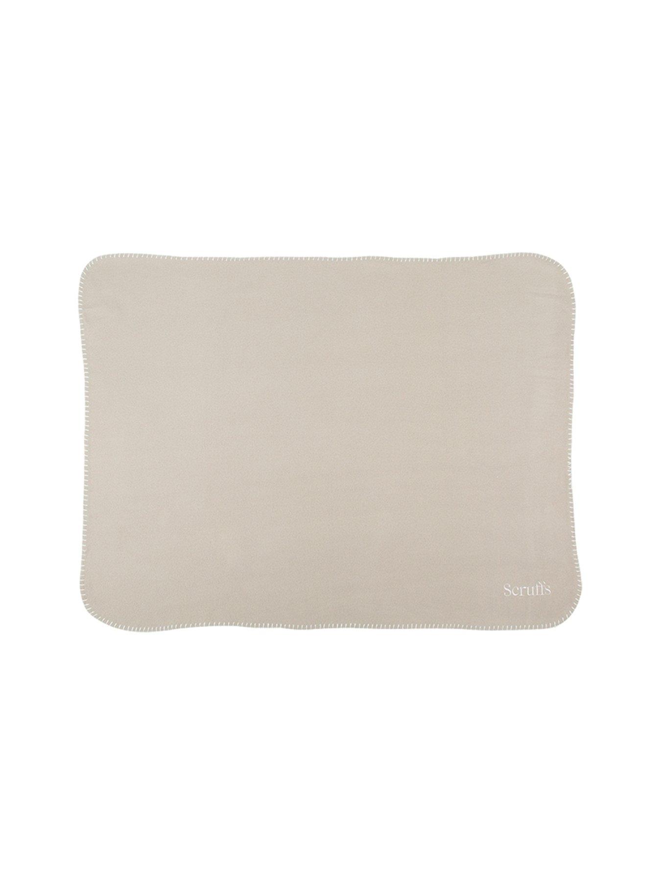 Image 4 of 6 of Scruffs Expedition Fleece Pet Blanket