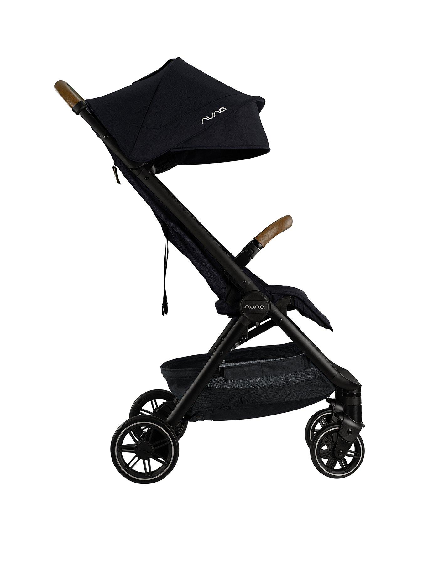 Lightweight stroller with store raincover