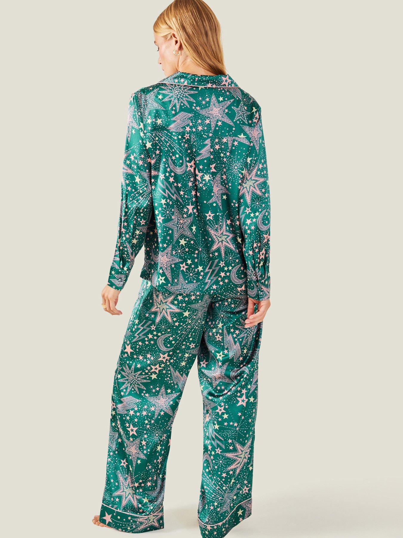 Accessorize pyjamas discount