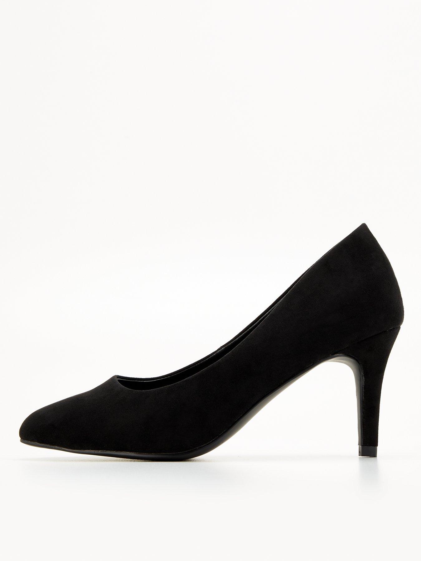 Broad heel best sale