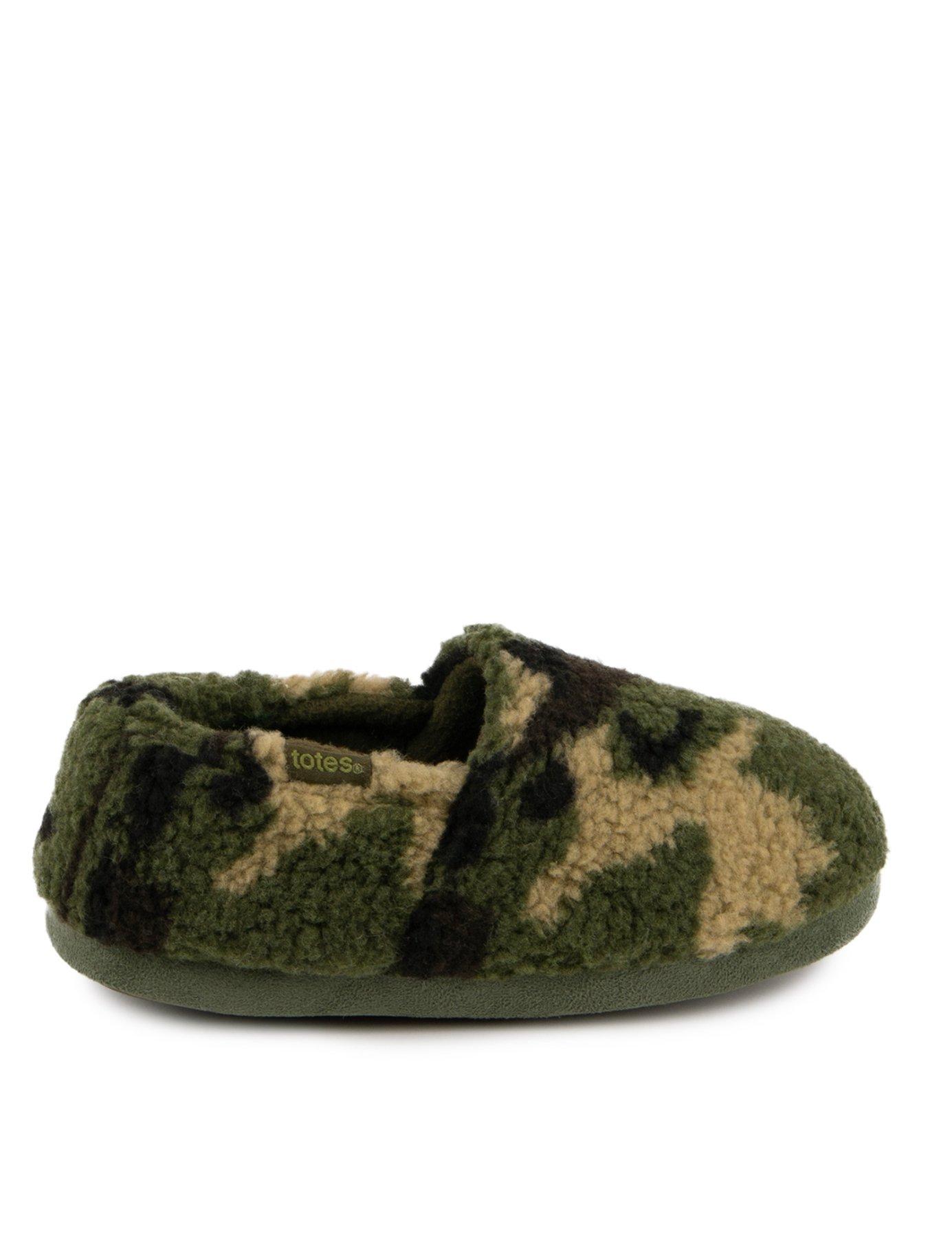 Image 3 of 6 of TOTES Camouflage Borg Slippers