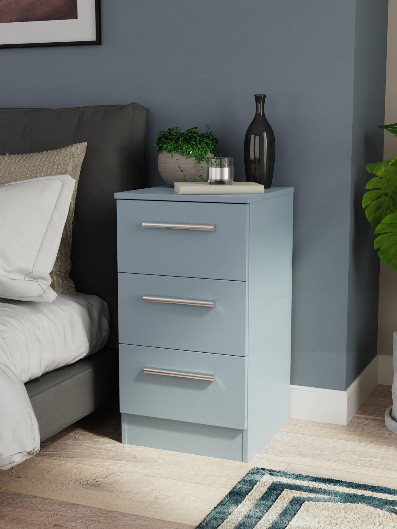undefined Logan Ready Assembled 3 Drawer Bedside