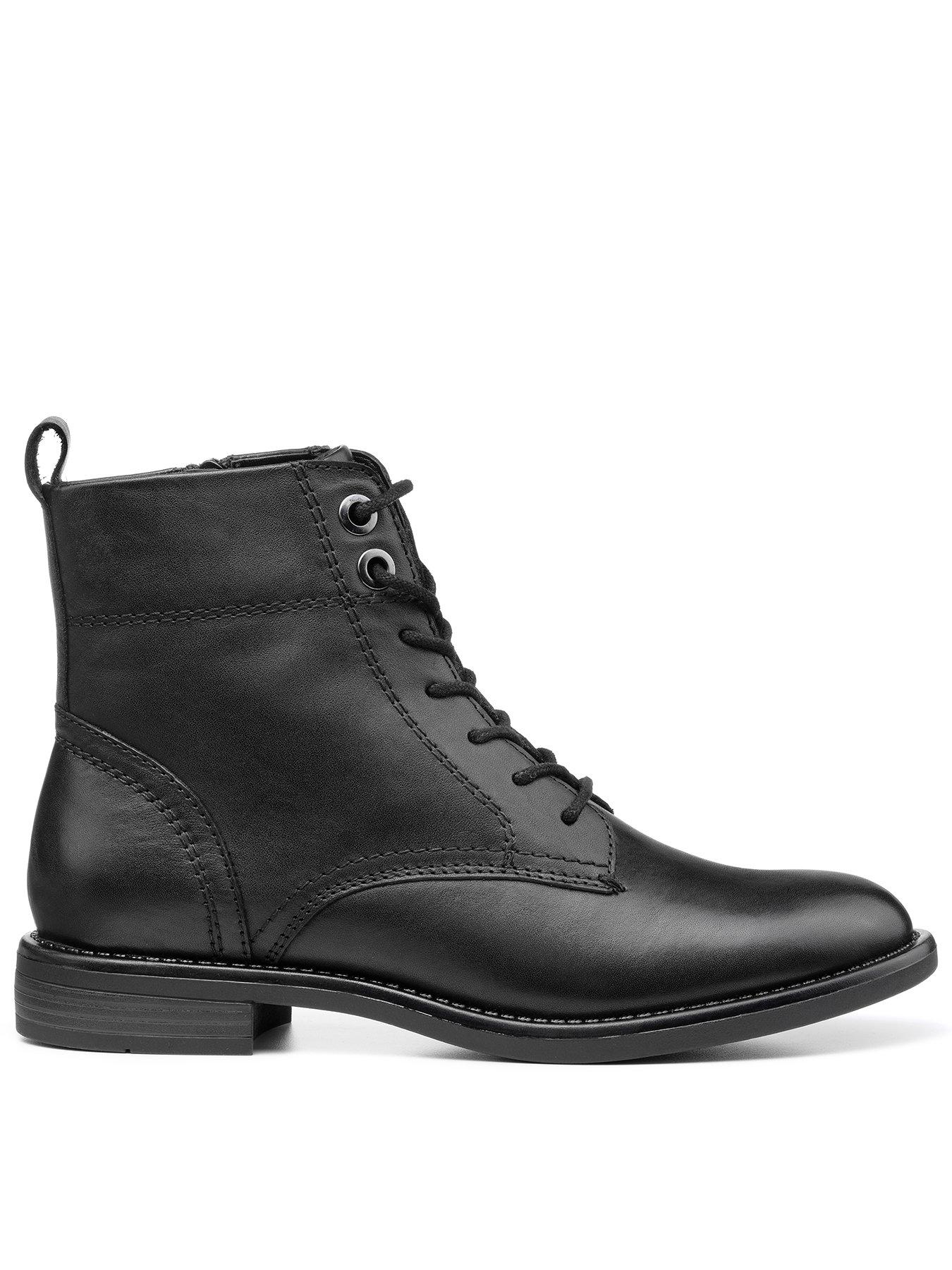 Wide fit best sale black boots uk