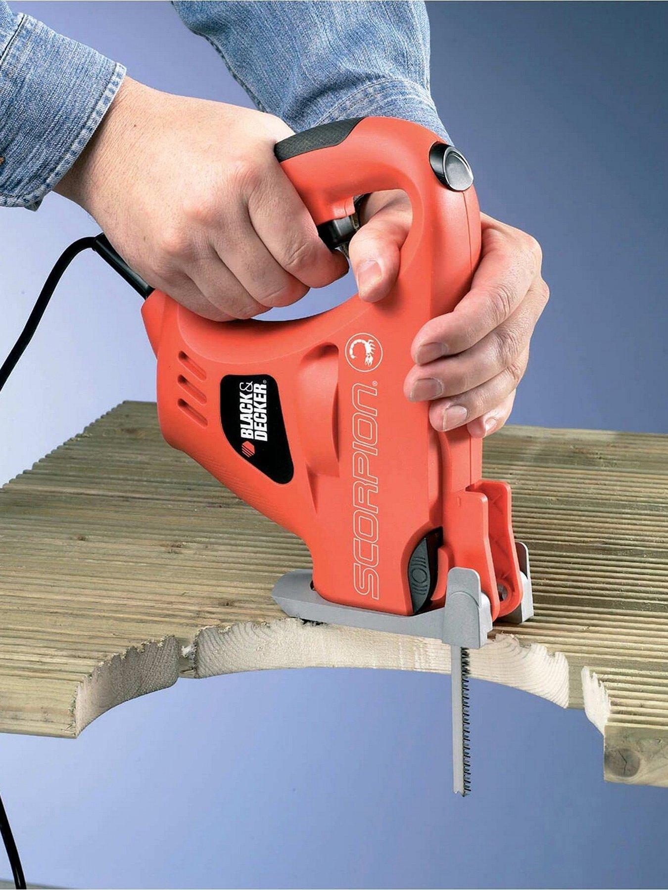 Black and Decker's New Jigsaw with Curve Control - Home Repair Tutor