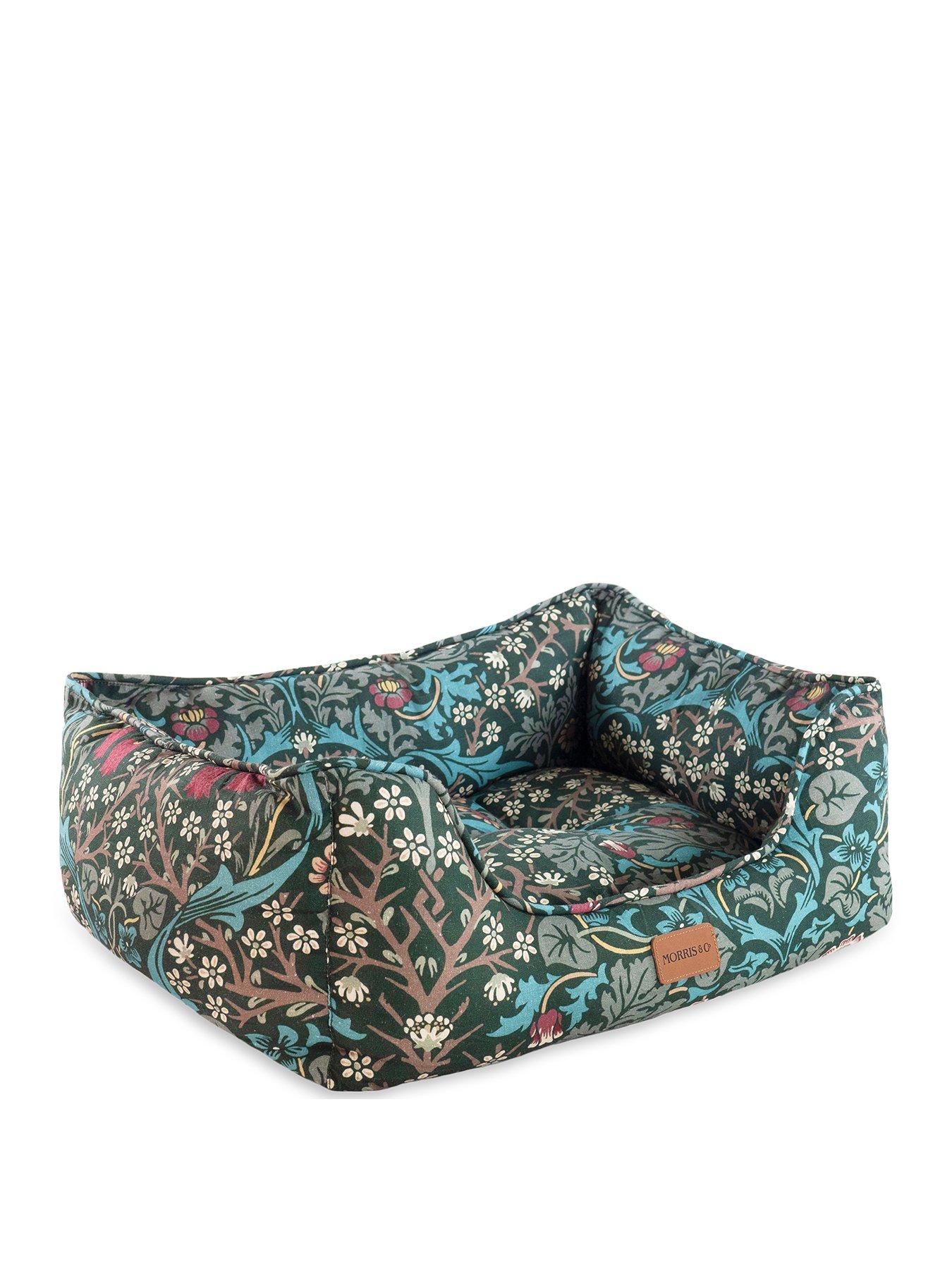 Image 3 of 6 of Morris & Co Blackthorn Print Square Bed M